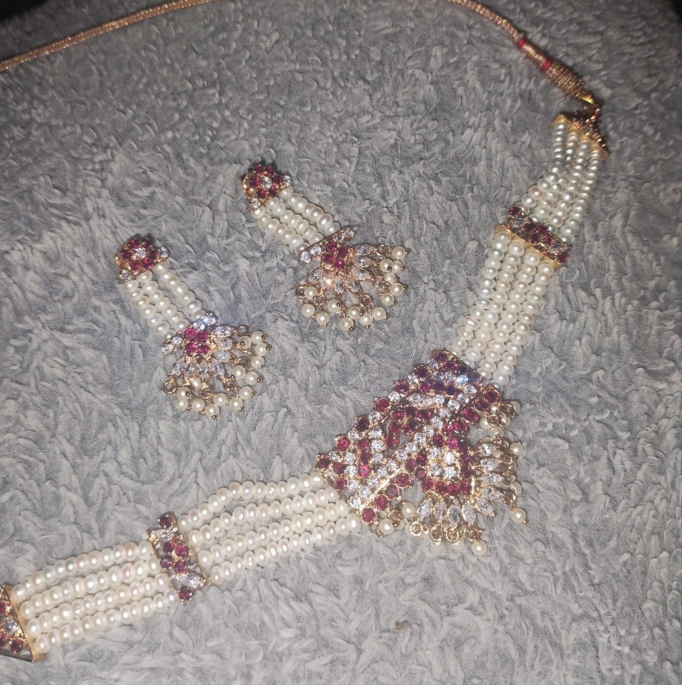 Lotus necklace and earring set